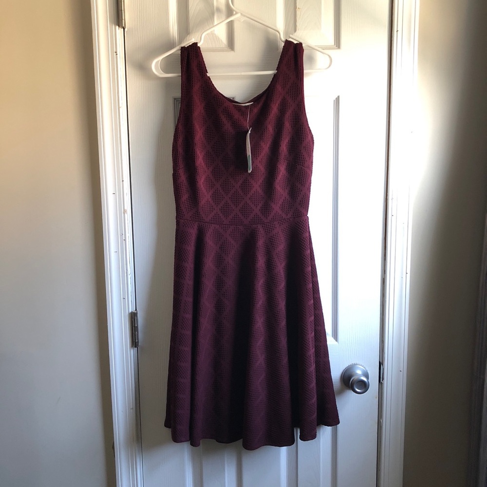 Le Lis Kano Textured Knit Dress